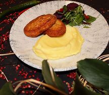 Котлеты куриные с пюре