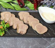 Язык говяжий отварной