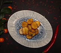 Картофель черри с чесноком и укропом