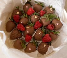 Клубника Gold 16 шт