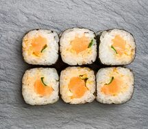 Ролл Острый лосось