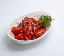 Томаты в гранатовом соусе