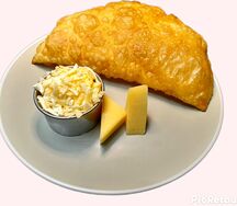 Чебурек с сыром