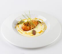 Щучьи котлеты с картофельной эспумой