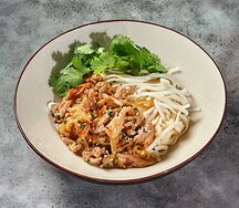 Лапша с курицей Пад-Тай