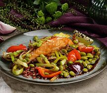 Семга с диким рисом в соусе терияки, с овощами и бобами эдамаме