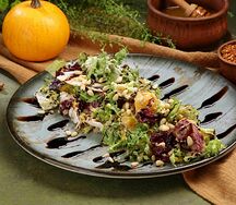 Салат с тыквой и киноа