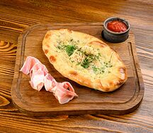 Хачапури с беконом