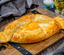 Хачапури по-аджарски