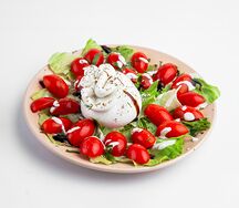 Буррата с помидорами черри