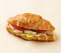 Круассан с цыплёнком