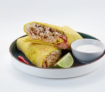 Буррито томатный с курицей