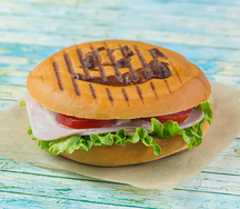 Панини с ветчиной и сыром