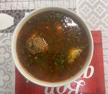 Шурпа с тефтелями