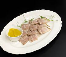 Сальце с горчицей и луком