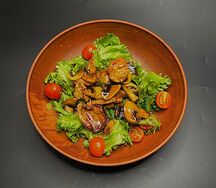 Салат тёплый Мясной