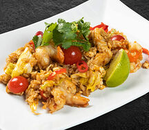 Рис по-тайски с креветками