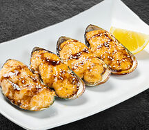 Мидии запеченные под сырным соусом 4 шт