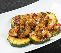 Креветки с цукини в азиатском соусе