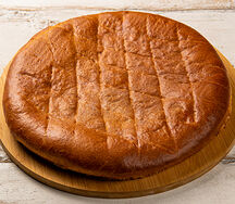 Пирог с сыром и ветчиной