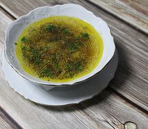 Суп из шампиньонов с гренками
