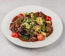 Салат с куриной печенью