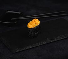 Гункан запеченный Кани спайси
