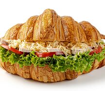 Круассан Цезарь с курицей