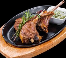 Шашлык из баранины на кости