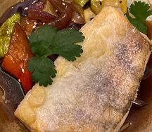 Судак с овощами в тайском соусе