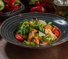 Салат с маринованной курицей