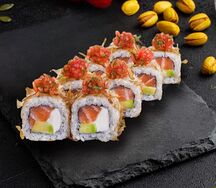 Ролл Бонито тунец в сыре