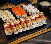 Сет Роллы на районе love