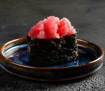 Гункан Спайси-тунец