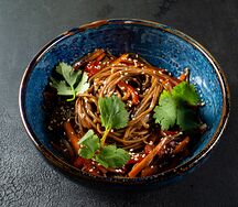 Лапша соба с овощами