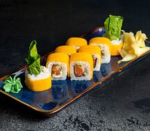 Ролл Цезарь с лососем