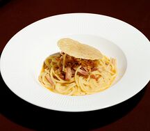 Карбонара с копчёной грудинкой и пармезаном