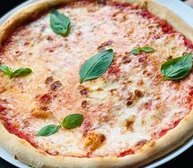 Пицца Маргарита