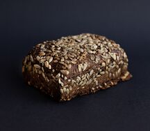 Ржаной с семечками подсолнуха