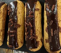 Эклер шоколад