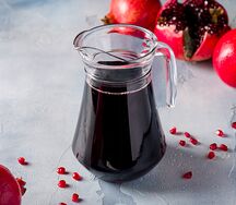 Свежевыжатый сок из азербайджанских гранатов 