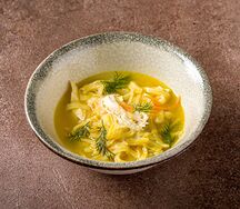 Суп из курицы с лапшой