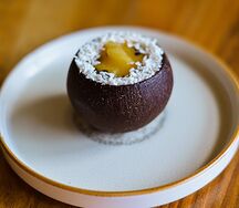 Шоколадный кокос с маракуйей