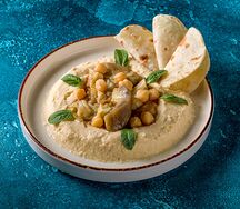 Хумус с запеченным баклажаном