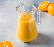 Свежевыжатый апельсиновый сок