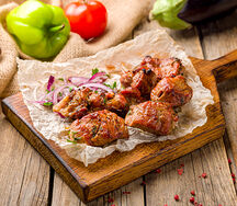 Шашлык из cвинoй шейки