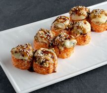 Ролл Мидии под сыром