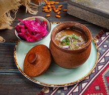 Лобио красное горячее с капустой