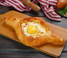 Хачапури по-аджарски