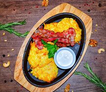 Драники с беконом